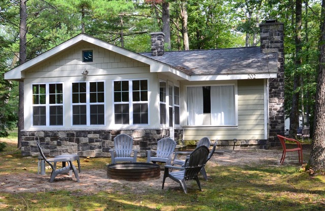 Higgins Lake Cottage Offers "Up North" Experience