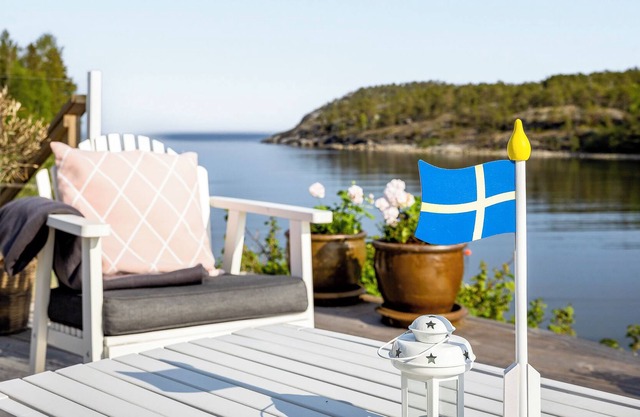 High Coast villa by the sea, with a spectacular view of the sea.