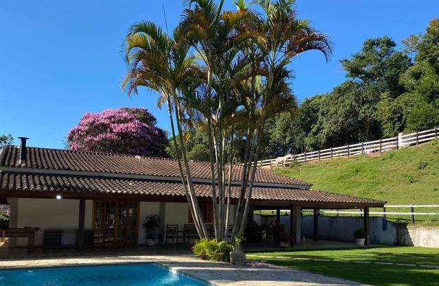 High standard site in Nazaré Paulista with full leisure!