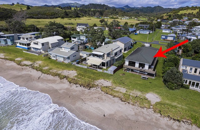 High Water Beach House, frente a la playa absoluta