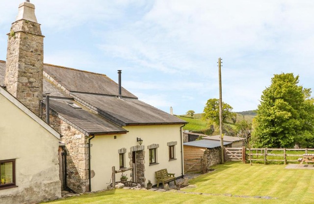 Higher Whiddon Farm Whiddon Well