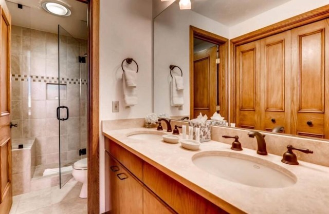 Gran residencia de esquí de entrada / salida - Highlands Lodge 301