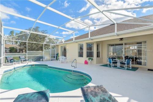 Highlands Retreat: Pool, Golf & Disney Nearby