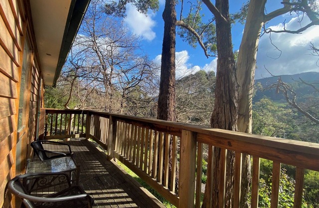 Highview Cottages in Warburton