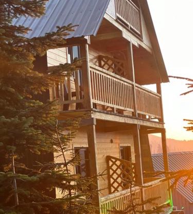 Hill House Bakhmaro