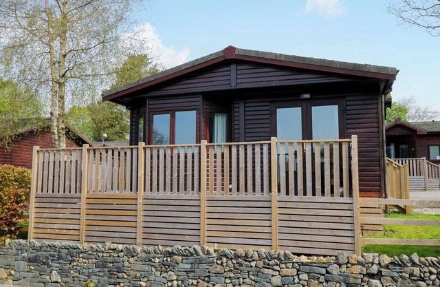 Hill Lodge