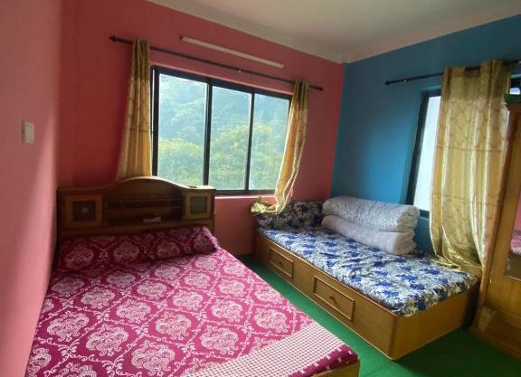 Hill Side Homestay