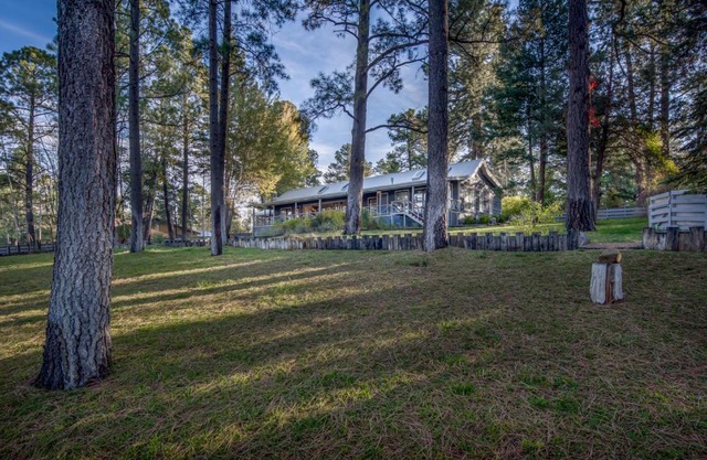 Hill Top Mountain View, 4 Bedroom, Pets, Hot Tub, Pool Table, Sleeps 10