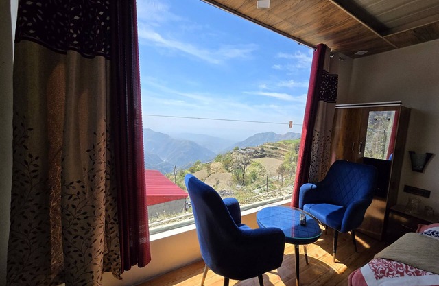 Hill View Retreat