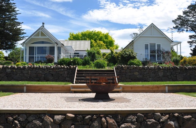 Hillcrest Country Estate
