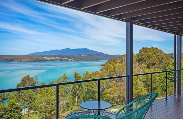 Hillcrest Views of Wagonga