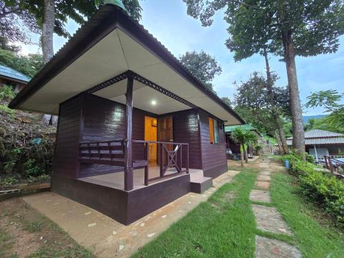 Hillhouse bungalow