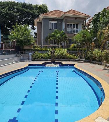 HILLS APARTMENTS