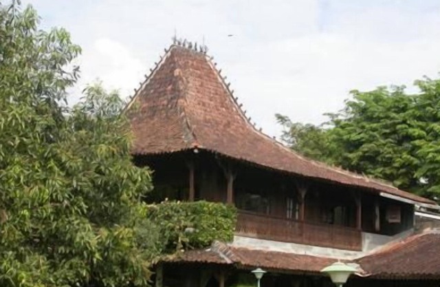 Hills Joglo Villa
