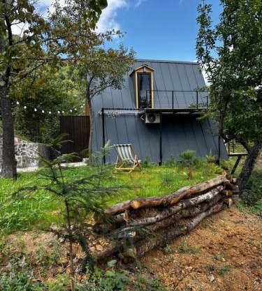 HillSide Cottage-ჰილსაიდ კოტეჯი