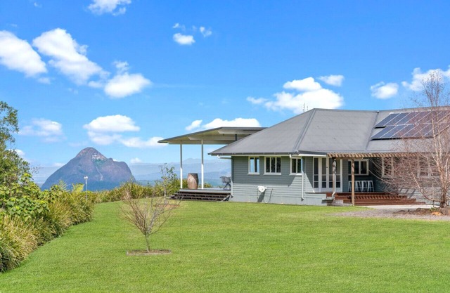 Hillside House at Bald Knob
