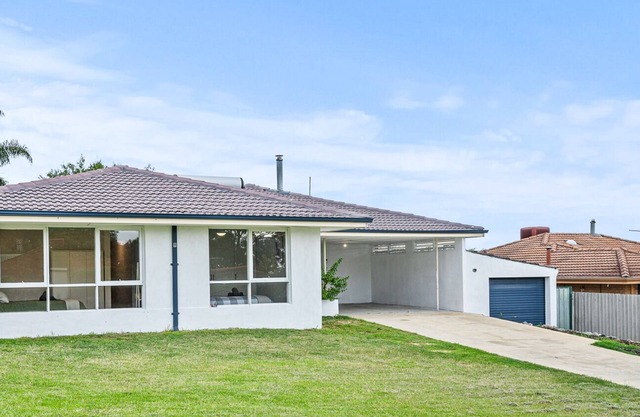 Hillside Retreat Perth East-Airport 25 minutes