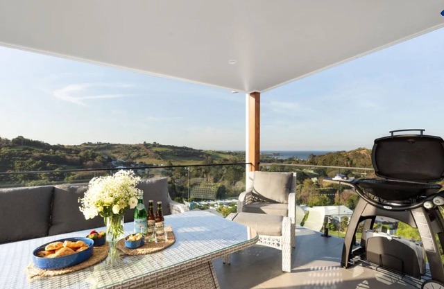 Hilltop Haven — Stay5 Pay 4
