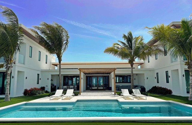 Villa privada | Vista al mar | 1 milla a Long Bay Beach, 2 millas a Grace Bay