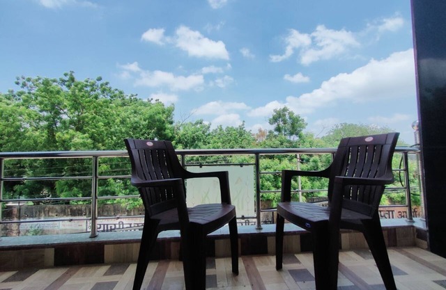 Hilltop Residency