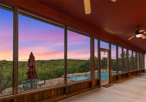 Hilltop Saltwater Pool and Hot Tub