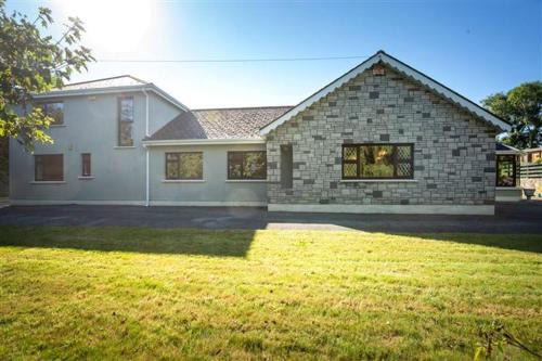 Hilltown House - Room Only