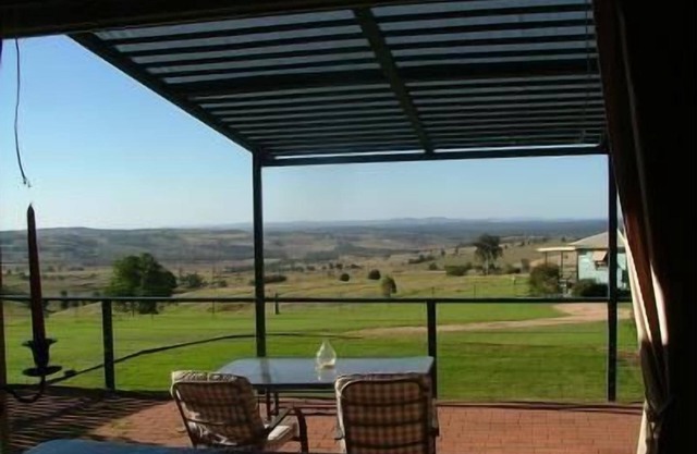 Hillview Cottages