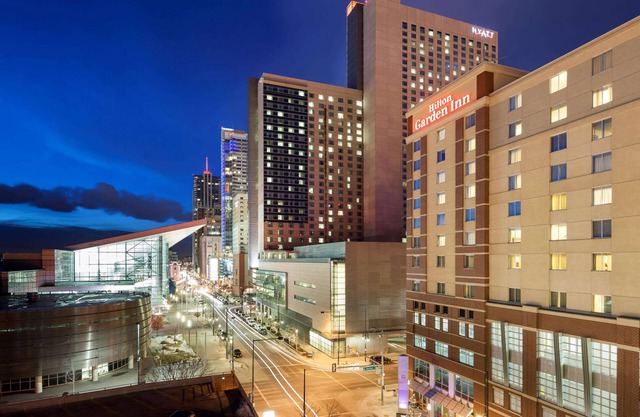 Hilton Garden Inn Denver Downtown
