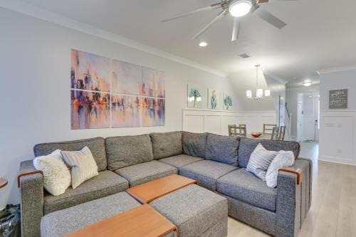Hilton Head Island Townhome with Screened Porch