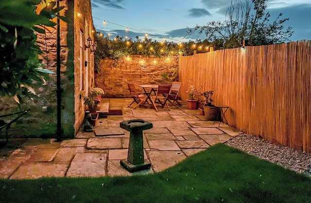 Himba Cottage - UK44767