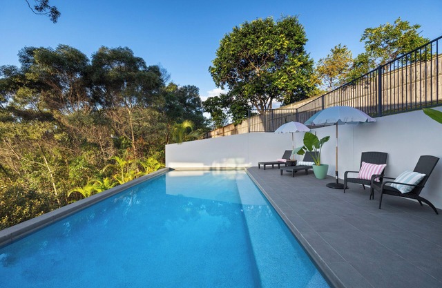 Hinterland Dreamers Poolside Retreat ~ 20% OFF for first 3 bookings received!