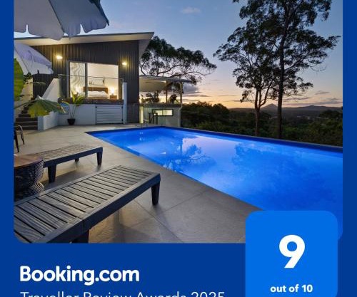 Hinterland Dreamers Poolside Retreat