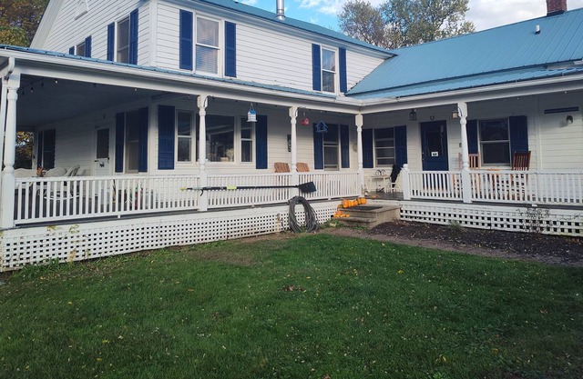 Historic 200 yr old farmhouse with farm animals