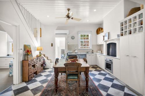 Historic 4 Bedroom Townhouse
