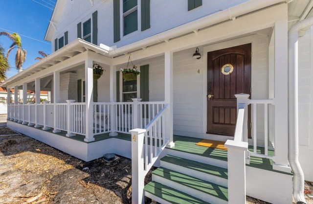Experience comfort at Anchor Inn, a charming 2-bedroom retreat in the heart of Boca Grande,