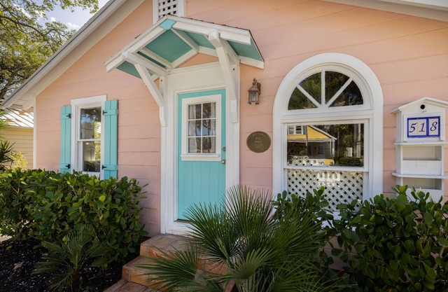 Historic Cottage in Downtown Sarasota