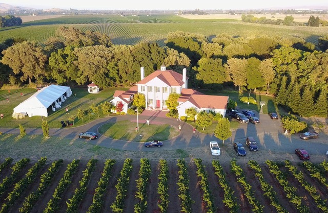 Suisun Valley Inn en Monroe Ranch. Ubicado junto al condado de Napa.