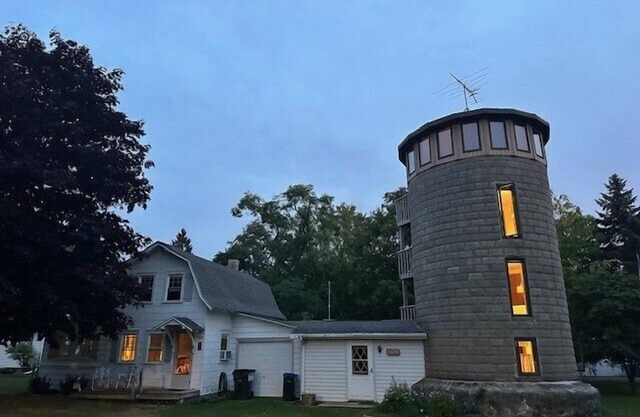Historic Farmhouse near entrance to Peninsula State Park