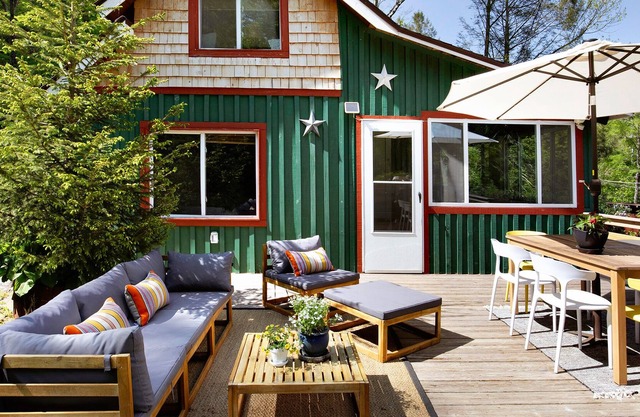 Camp Vista Falls family cabin--8 creekside acres Phoenicia Woodstock fireplace