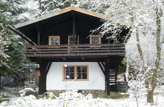 Histórica casa de vacaciones en el medio del bosque bávaro