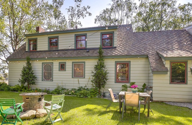 Historic Home w/ Gardens in Downtown Anchorage