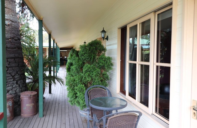 Historic Homestead with amazing views and breakfast