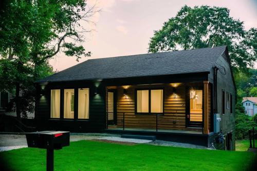 Historic Kirkwood Location with Arcade & Game room