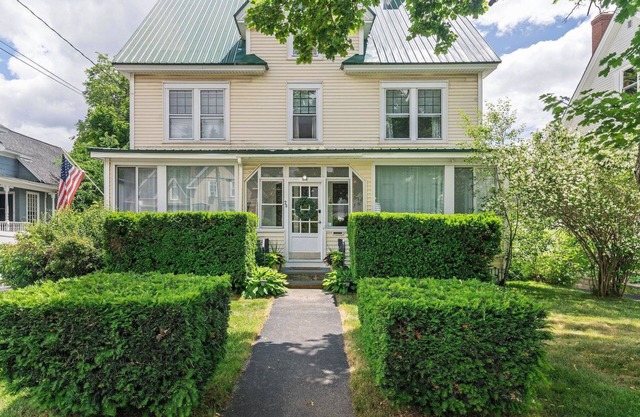 Historic Laconia Home near Lake Winni + Gunstock