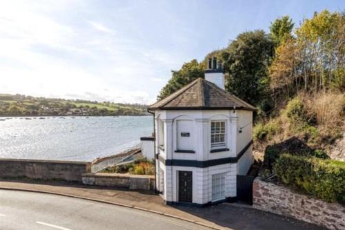 Historic 'Old Toll House' Shaldon Bridge