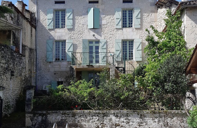 Historic residence with panoramic view - Dordogne