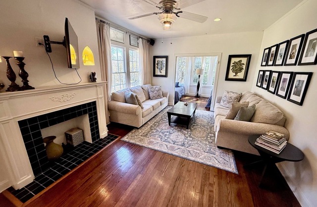 Historic S. Highlands Charming Cottage by Betty Virginia Park!