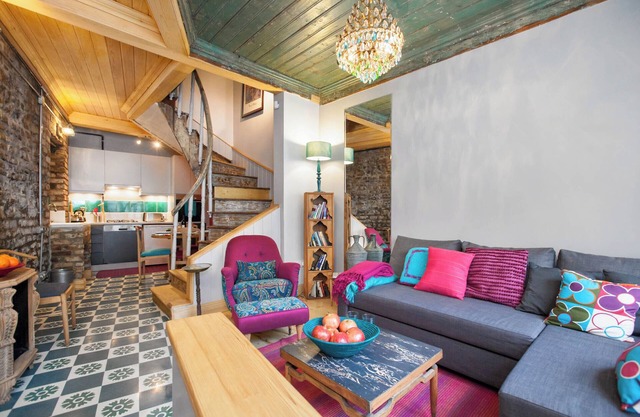 Histórica casa de 3 pisos en el antiguo Estambul, recientemente restaurado, estancia confortable!