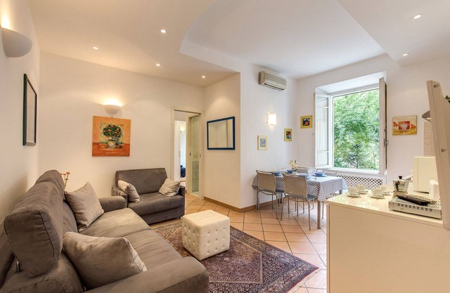 centro histórico, apartamento Ripa, simplemente completamente renovado!