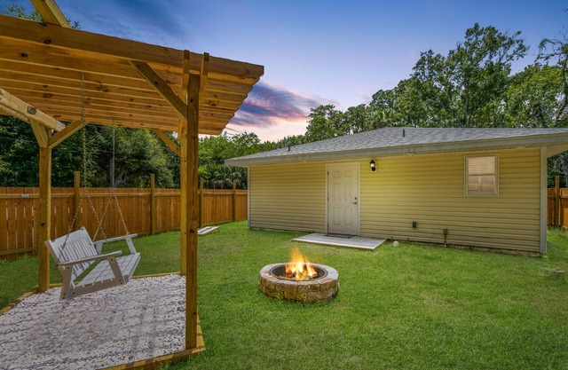 Historical Haven, mins from downtown & beautiful beaches | Ideal for long stays